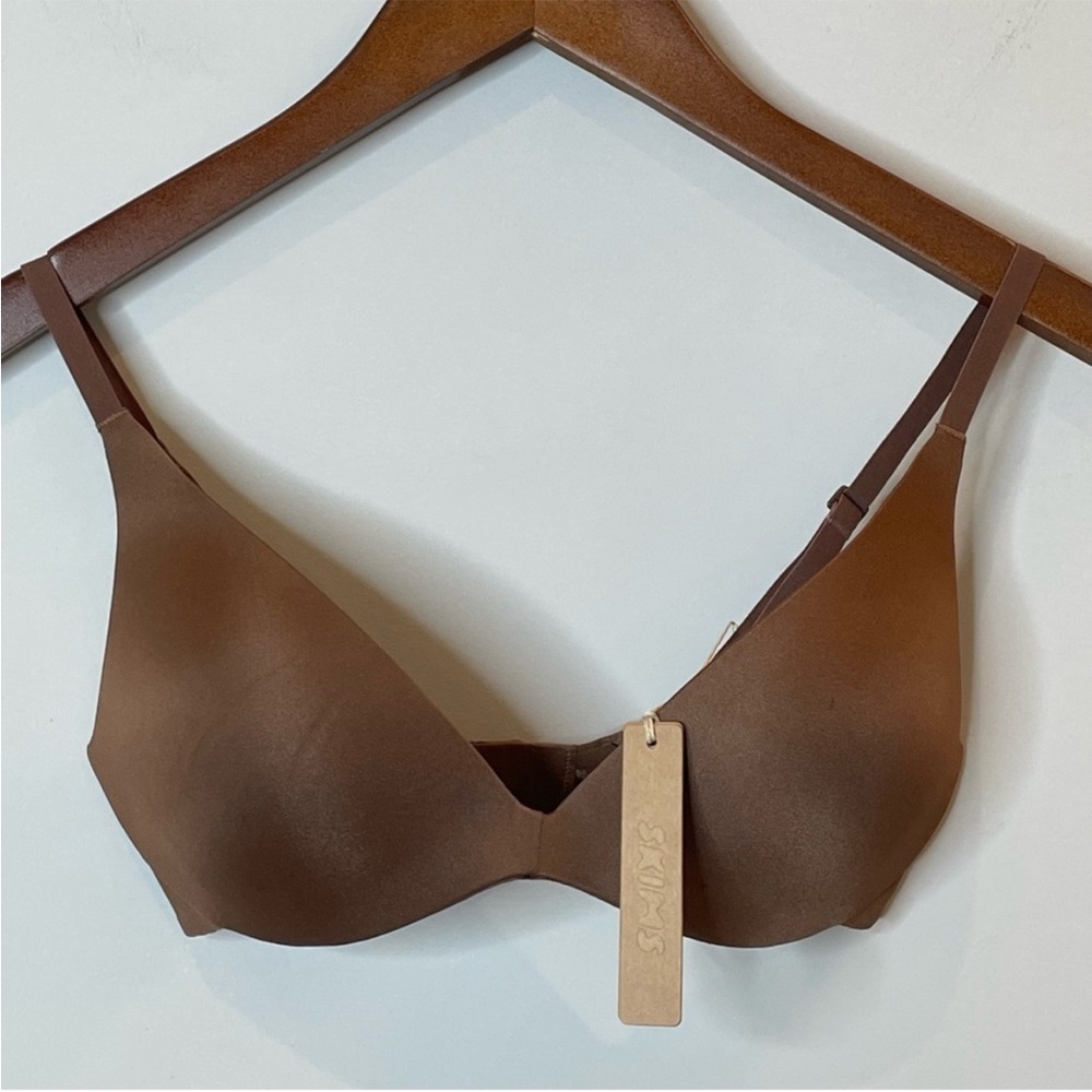 SKIMS Body Wireless Form Super Push Up Bra Molded 3D Logo Jasper Brown 32C